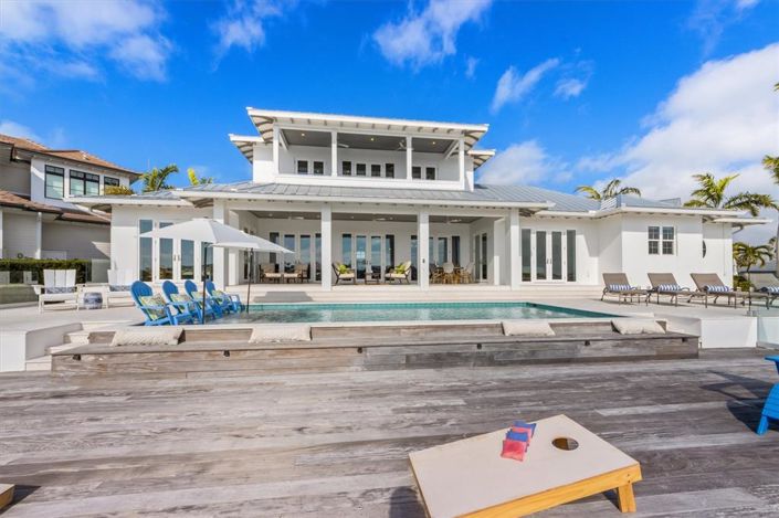 Image No.29-5 Bed Property for sale