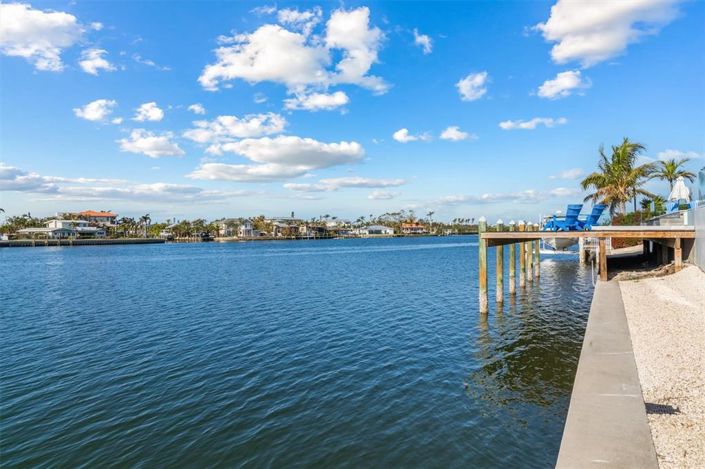 Image No.32-5 Bed Property for sale