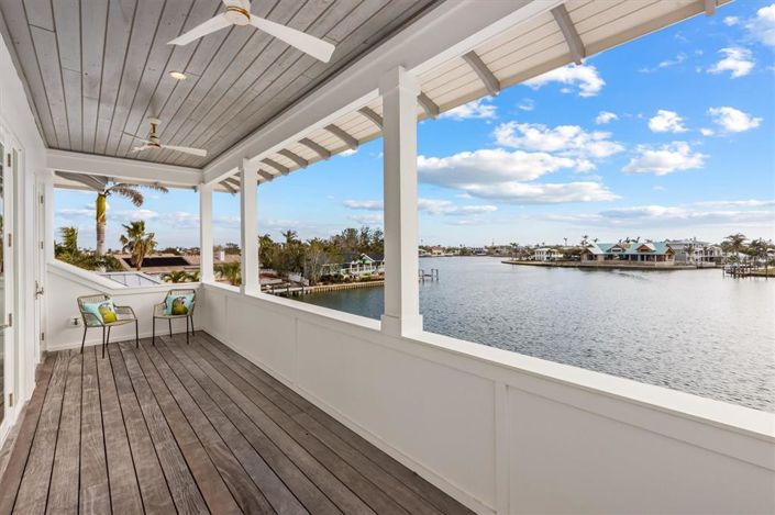 Image No.50-5 Bed Property for sale