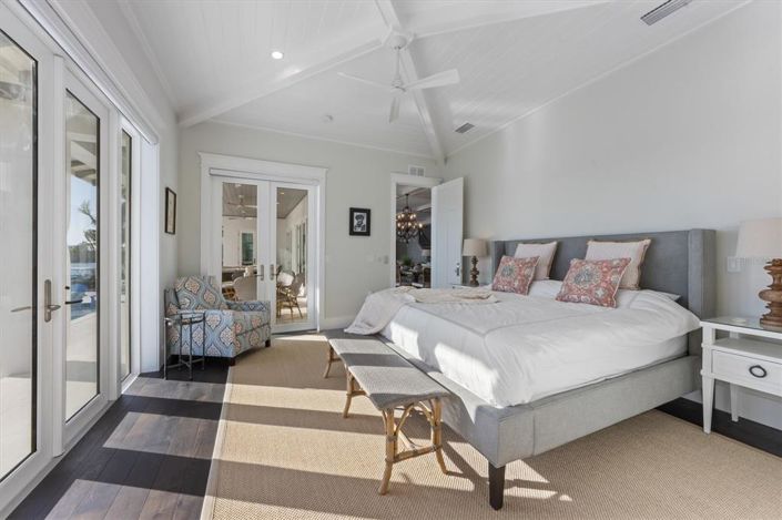 Image No.58-5 Bed Property for sale