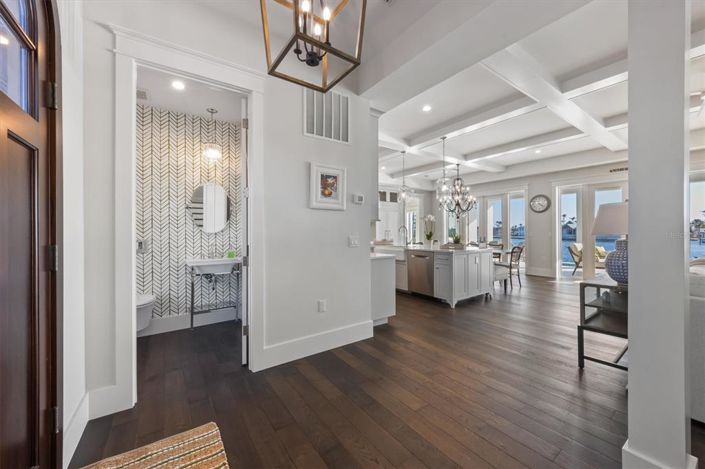 Image No.67-5 Bed Property for sale