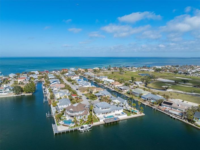 Image No.73-5 Bed Property for sale