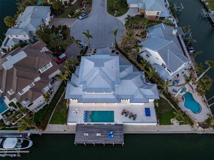 Image No.80-5 Bed Property for sale