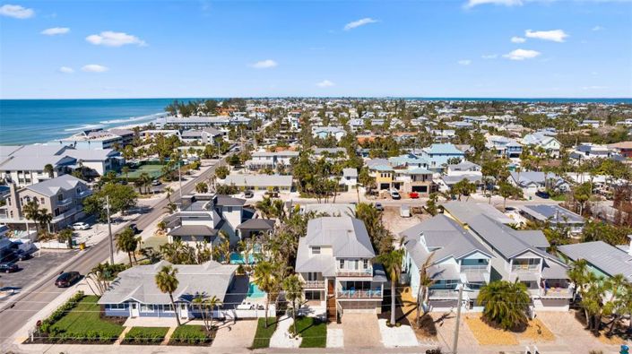 Image No.2-Propriété de 6 chambres à vendre à Holmes Beach