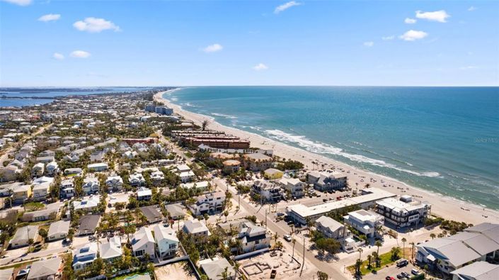 Image No.4-Propriété de 6 chambres à vendre à Holmes Beach