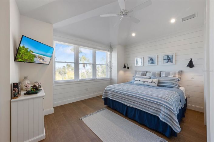 Image No.37-Propriété de 4 chambres à vendre à Holmes Beach