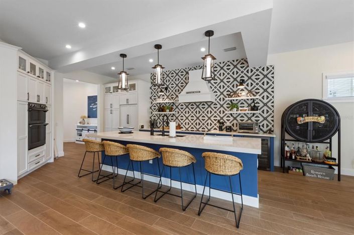 Image No.8-Propriété de 4 chambres à vendre à Holmes Beach