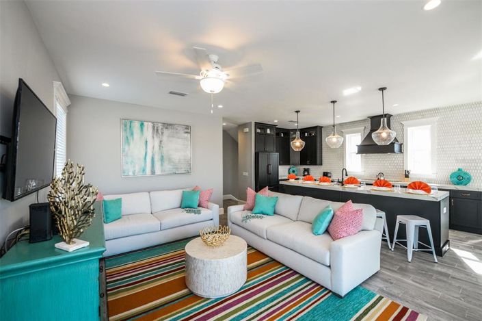 Image No.11-7 Bed Property for sale