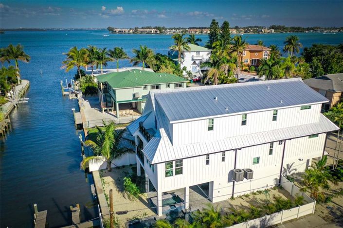 Image No.6-7 Bed Property for sale