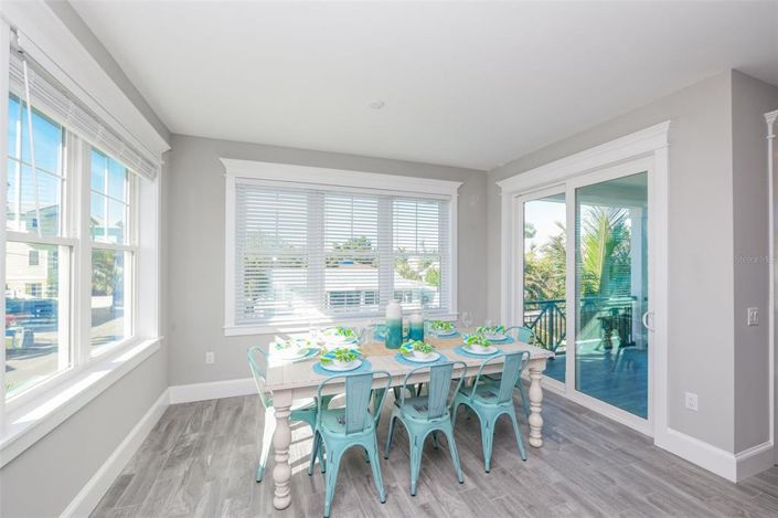 Image No.9-7 Bed Property for sale