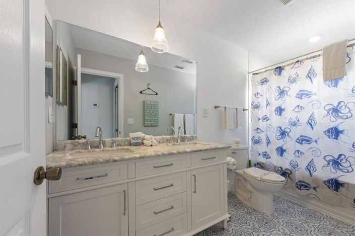 Image No.15-2 Bed Property for sale