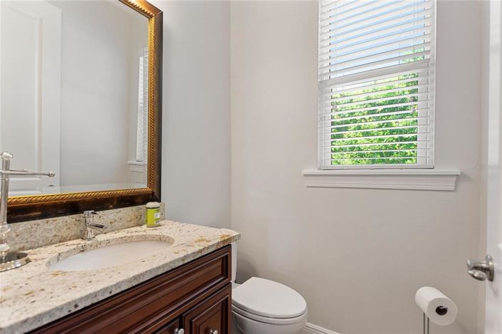 Image No.20-5 Bed Property for sale