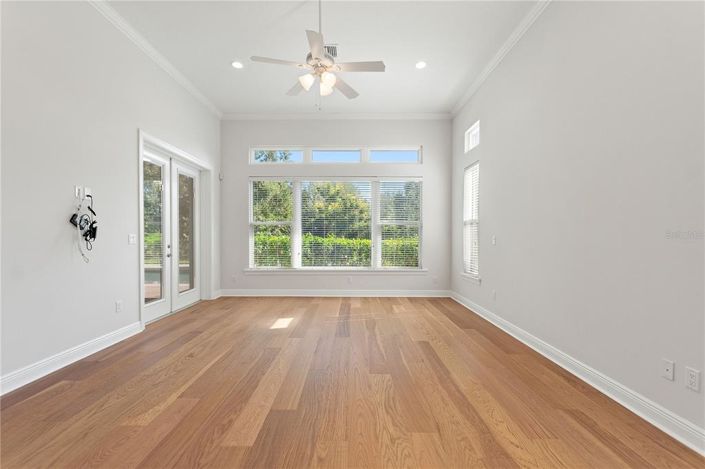 Image No.23-5 Bed Property for sale