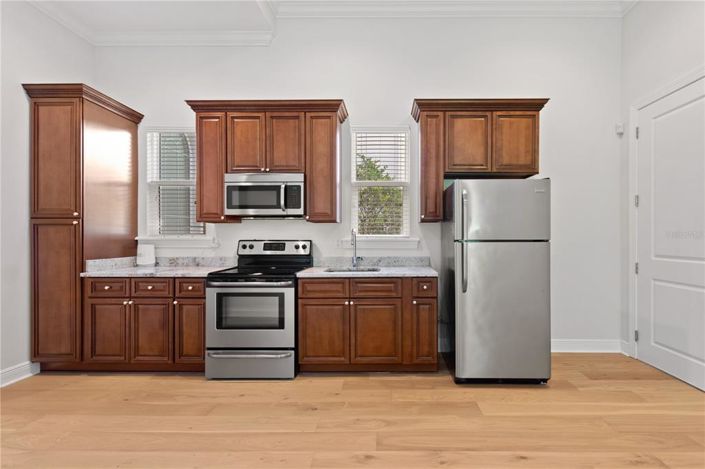 Image No.32-5 Bed Property for sale