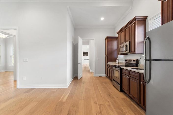 Image No.33-5 Bed Property for sale