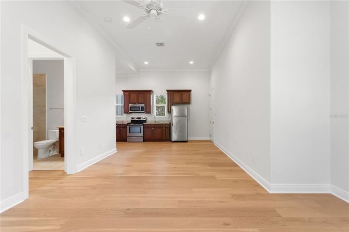 Image No.34-5 Bed Property for sale