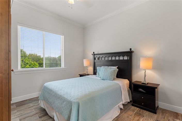 Image No.46-5 Bed Property for sale