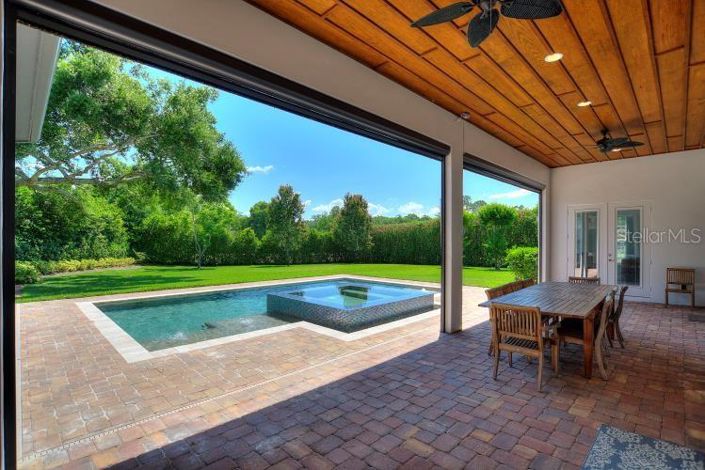 Image No.59-5 Bed Property for sale