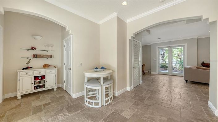 Image No.17-3 Bed Property for sale