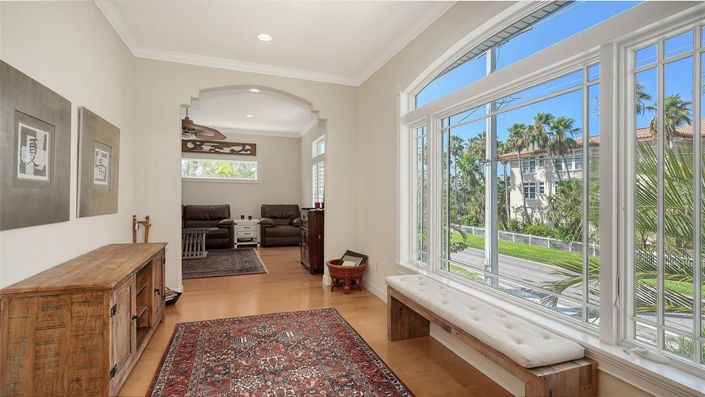 Image No.25-3 Bed Property for sale