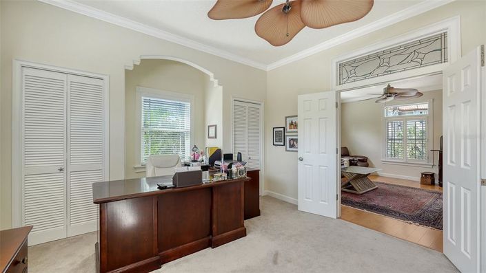 Image No.30-3 Bed Property for sale