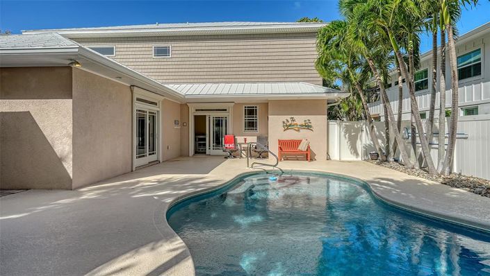 Image No.53-3 Bed Property for sale