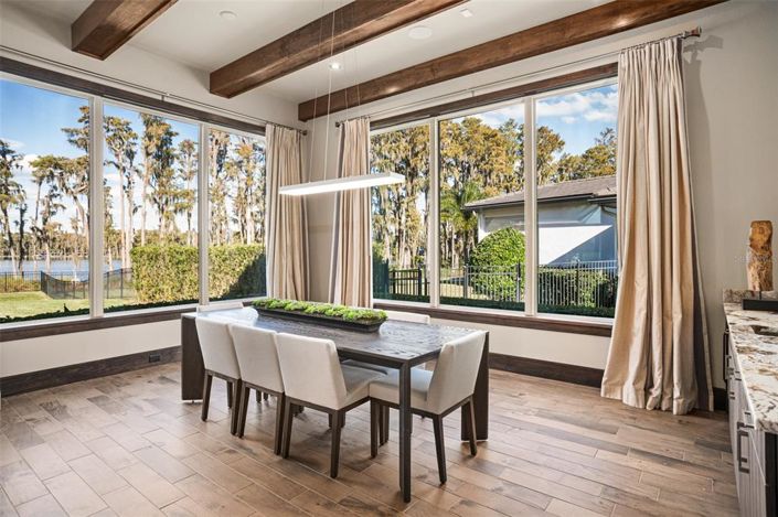 Image No.24-5 Bed Property for sale