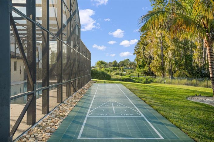 Image No.54-5 Bed Property for sale