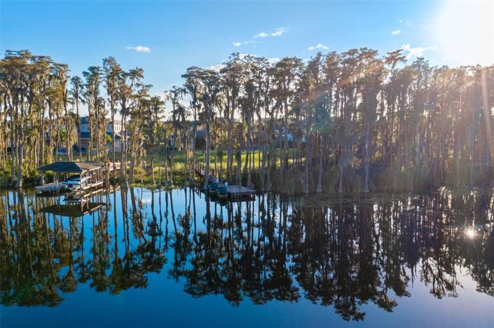 Image No.63-5 Bed Property for sale