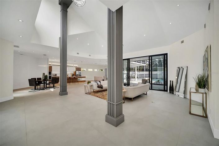 Image No.13-Propriété de 4 chambres à vendre à Orlando