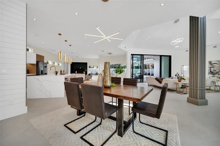 Image No.21-Propriété de 4 chambres à vendre à Orlando