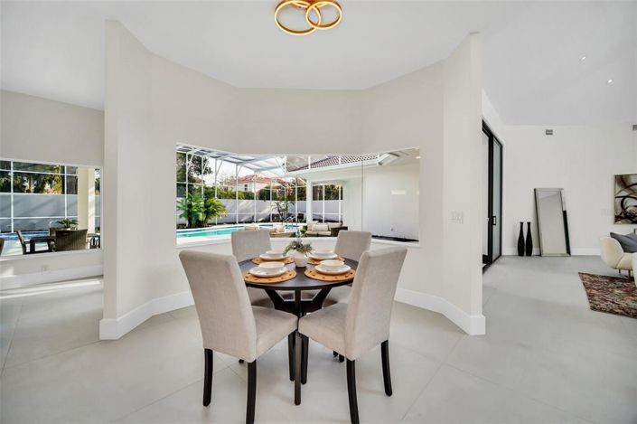 Image No.29-Propriété de 4 chambres à vendre à Orlando