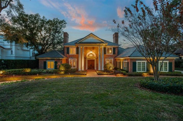 Image No.3-5 Bed Property for sale