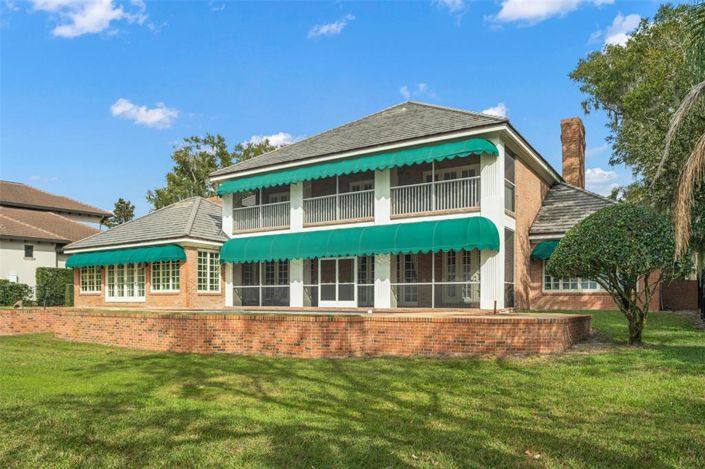 Image No.6-5 Bed Property for sale