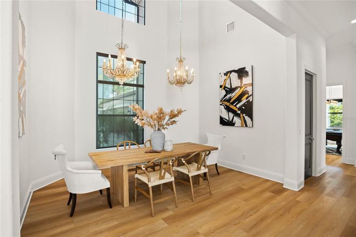 Image No.19-6 Bed Property for sale