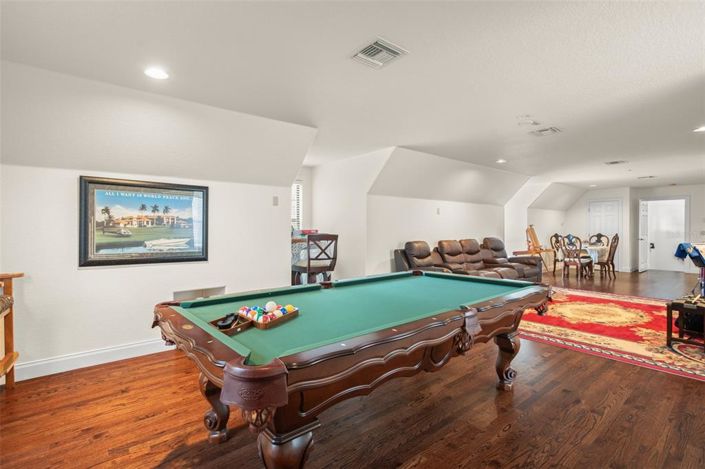 Image No.28-5 Bed Property for sale