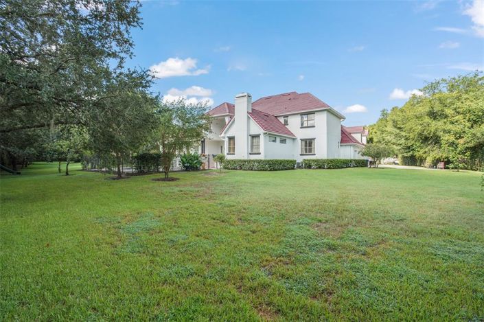 Image No.43-5 Bed Property for sale