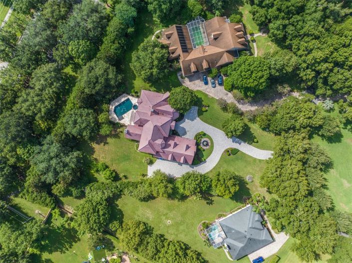 Image No.53-5 Bed Property for sale