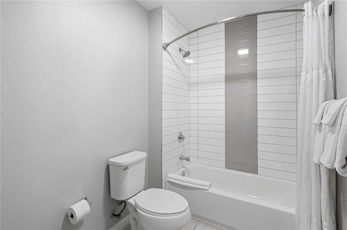 Image No.27-3 Bed Property for sale