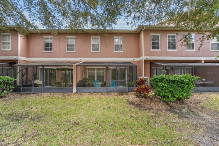 Image No.19-4 Bed Townhouse for sale