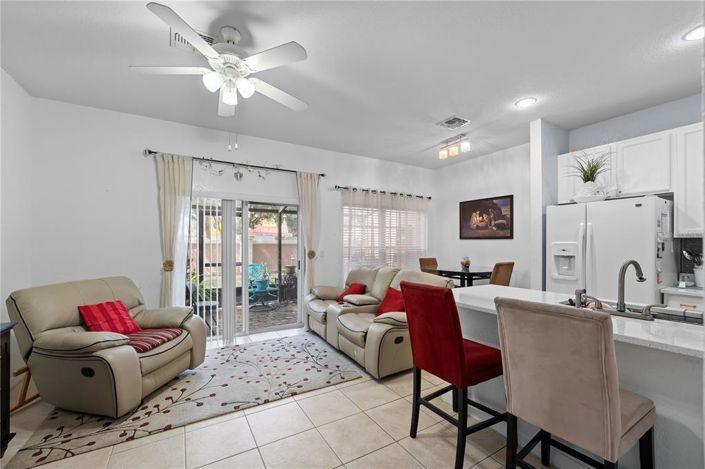 Image No.9-4 Bed Townhouse for sale