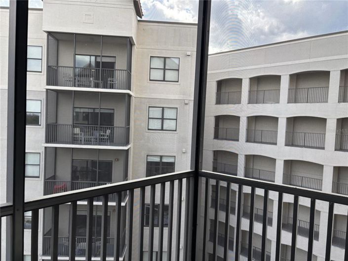 Image No.24-3 Bed Property for sale