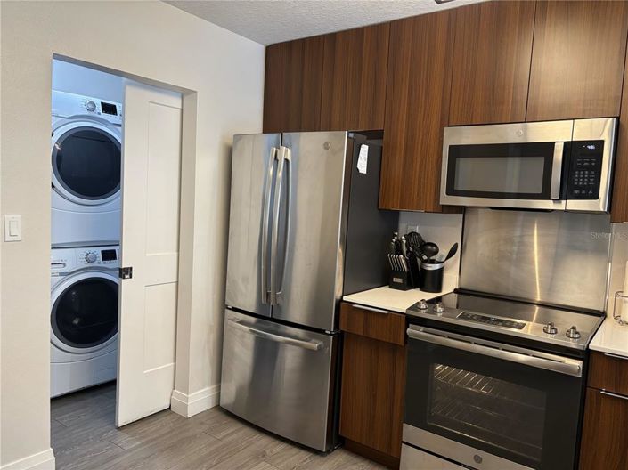 Image No.3-3 Bed Property for sale