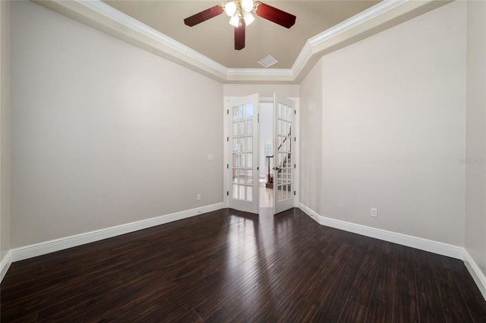 Image No.12-4 Bed Property for sale