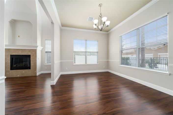 Image No.15-4 Bed Property for sale