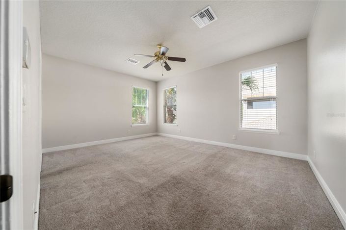 Image No.32-4 Bed Property for sale