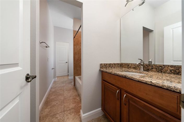 Image No.43-4 Bed Property for sale