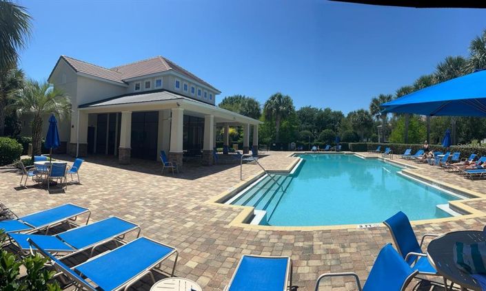 Image No.54-4 Bed Property for sale