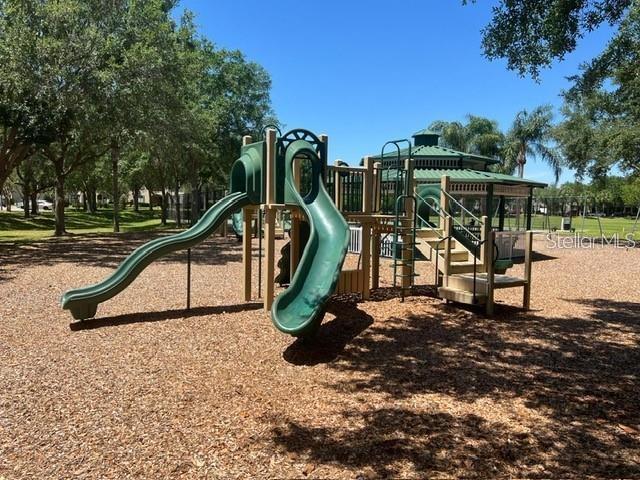 Image No.56-4 Bed Property for sale