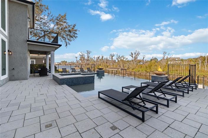 Image No.64-4 Bed Property for sale